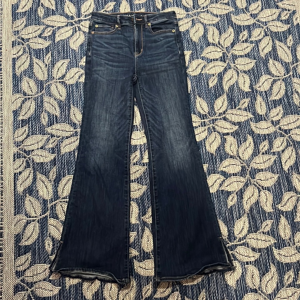 Brand: American Eagle Size: 4 Color: dark denim